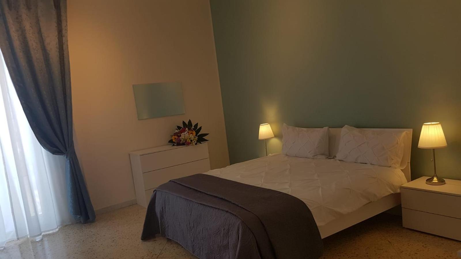Residenze Benedetto Croce Hotel บารี ภายนอก รูปภาพ