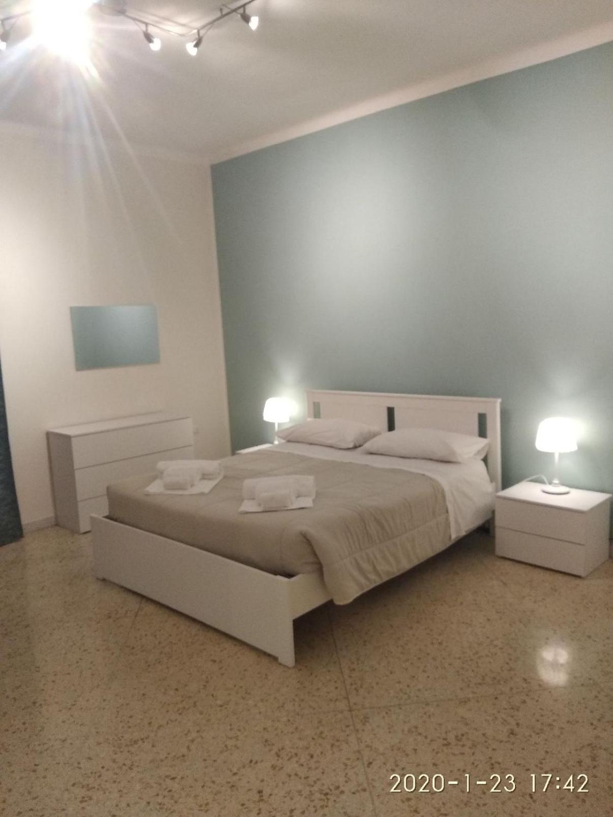 Residenze Benedetto Croce Hotel บารี ภายนอก รูปภาพ